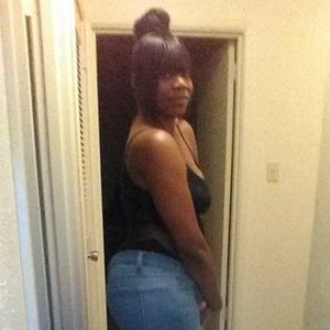 Meet your Posher, Sonya